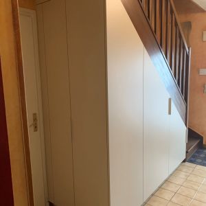 Placard Escalier et Salle de Bain